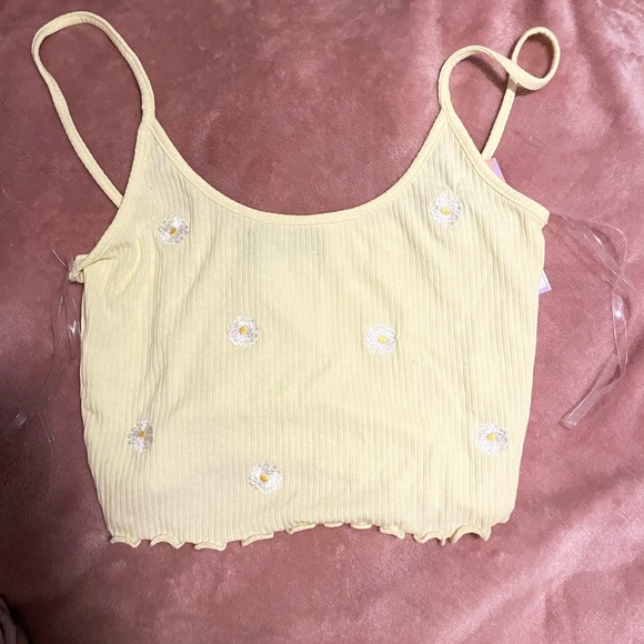 Tank top bundle - Picture 7 of 9